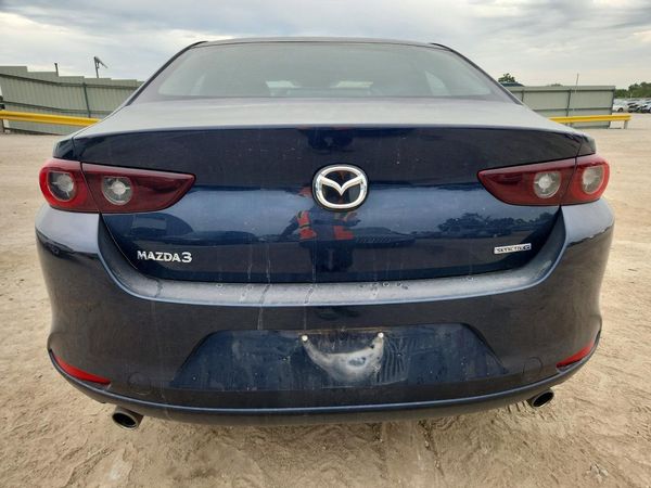 2024 MAZDA 3 Select Sport Package