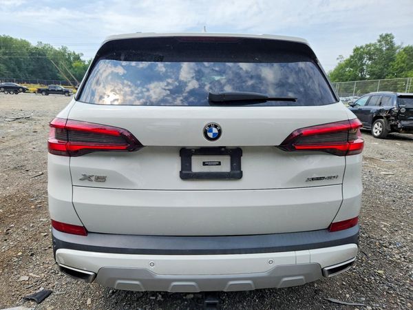 2021 BMW X5