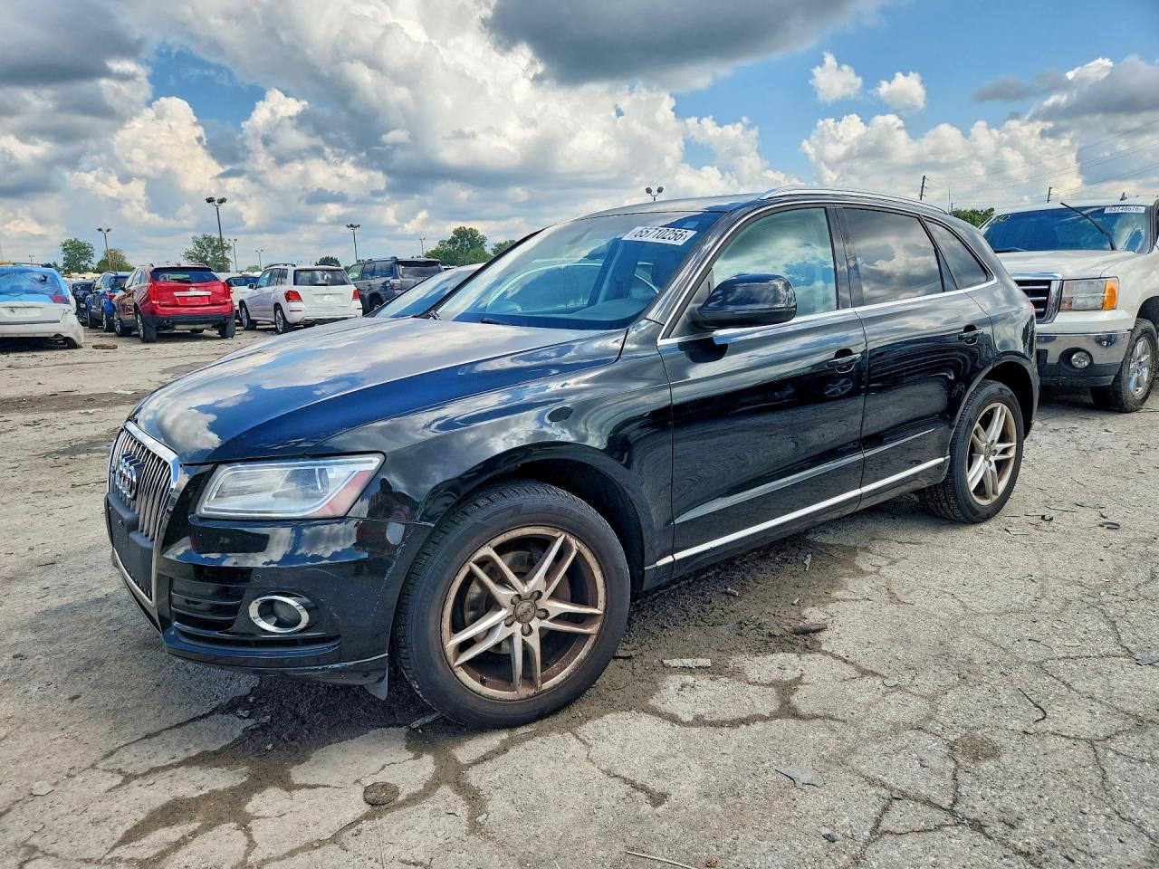 2013 AUDI Q5 Premium Plus