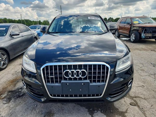 2013 AUDI Q5 Premium Plus