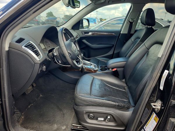 2013 AUDI Q5 Premium Plus