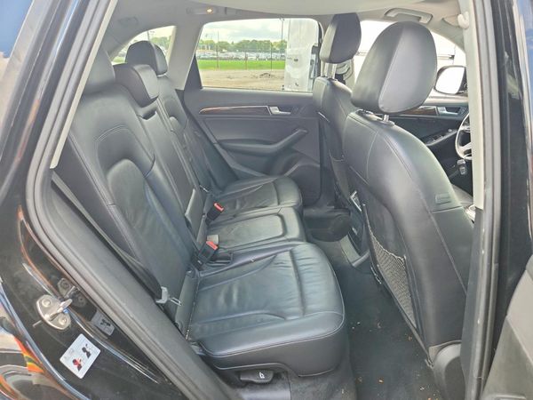 2013 AUDI Q5 Premium Plus