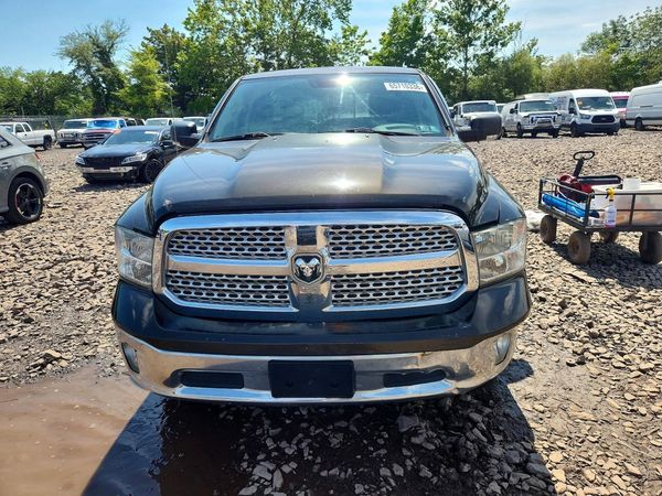 2014 RAM 1500 SLT