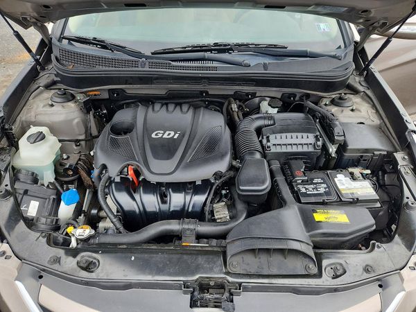 2014 HYUNDAI SONATA GLS/ GLS Popular