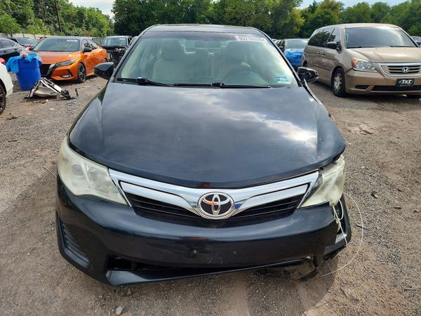 2012 TOYOTA CAMRY