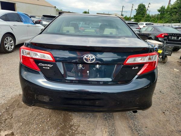 2012 TOYOTA CAMRY