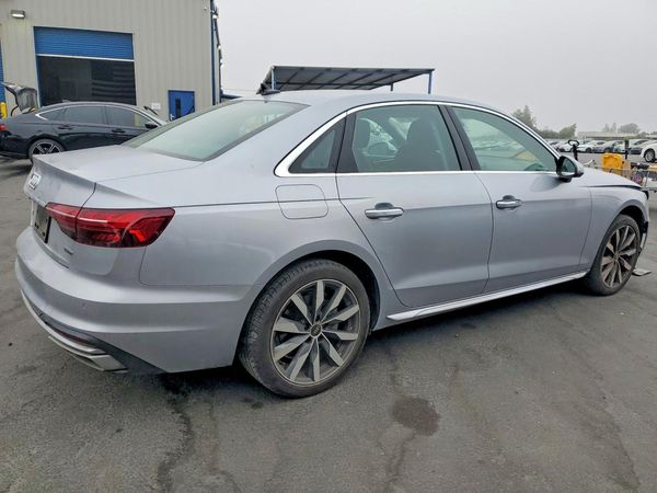 2022 AUDI A4