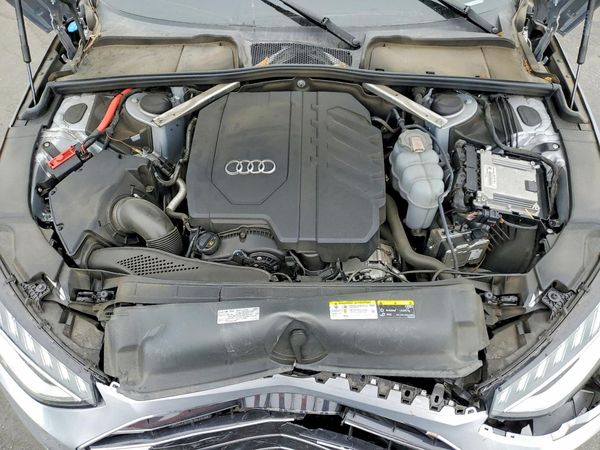 2022 AUDI A4