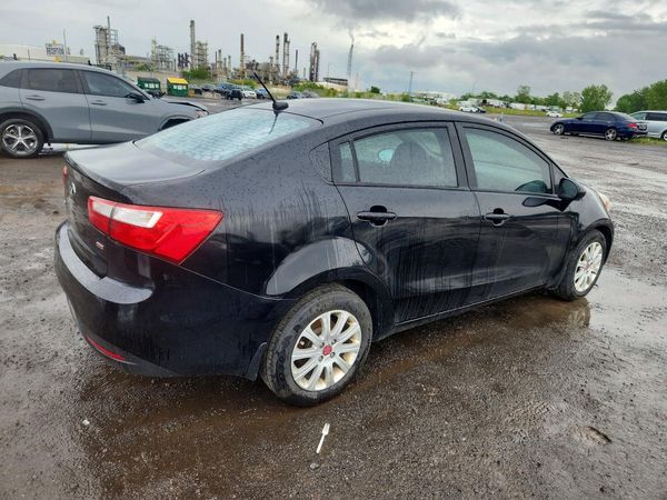 2015 KIA RIO GL - Middle-low