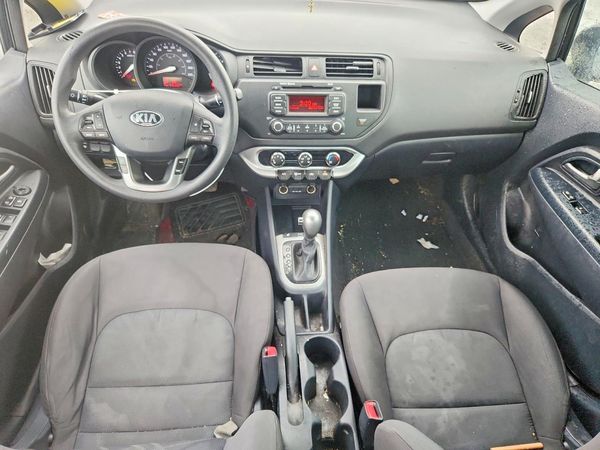 2015 KIA RIO GL - Middle-low