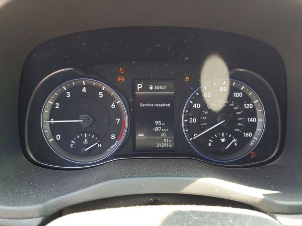 2022 HYUNDAI KONA