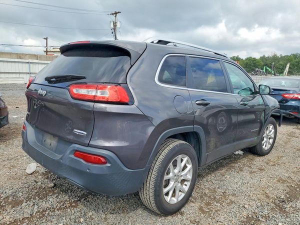 2016 JEEP CHEROKEE LATITUDE 4X4