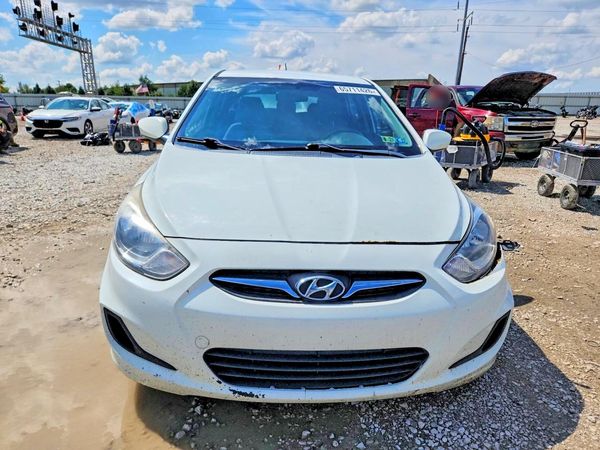 2012 HYUNDAI ACCENT GL (Middle-low grade)