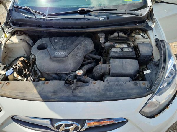2012 HYUNDAI ACCENT GL (Middle-low grade)