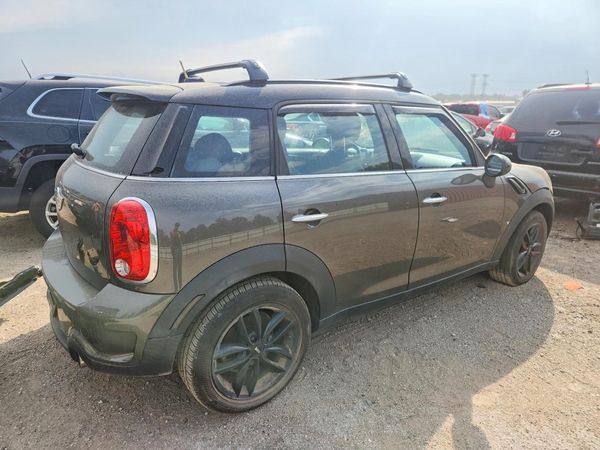 2014 MINI COOPER
