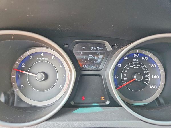 2016 HYUNDAI ELANTRA