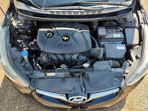 2016 HYUNDAI ELANTRA