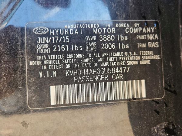 2016 HYUNDAI ELANTRA