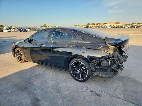 2021 HYUNDAI ELANTRA