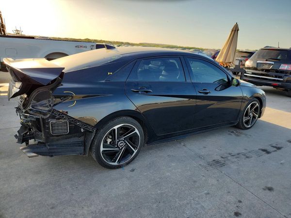 2021 HYUNDAI ELANTRA