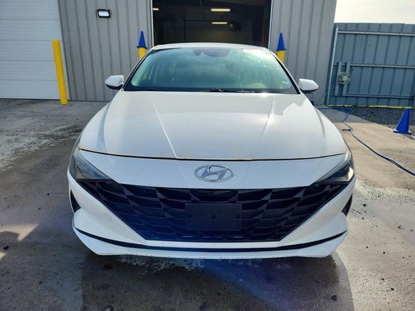 2021 HYUNDAI ELANTRA Blue