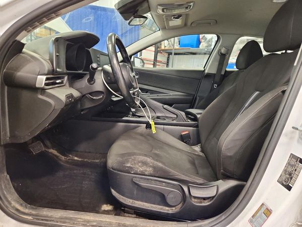 2021 HYUNDAI ELANTRA Blue