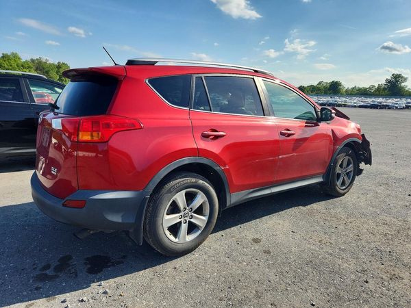 2015 TOYOTA RAV4