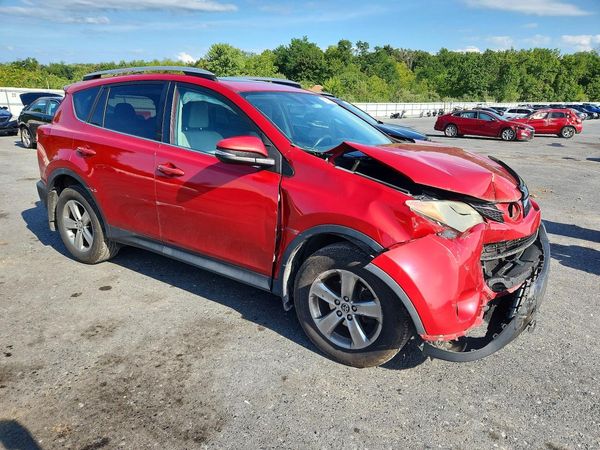 2015 TOYOTA RAV4