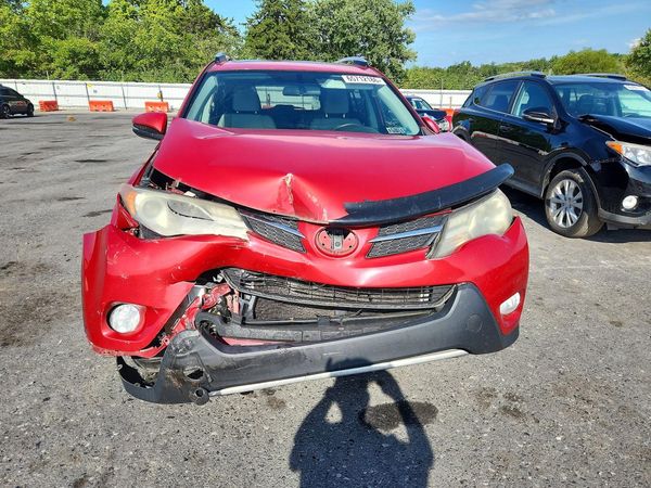 2015 TOYOTA RAV4