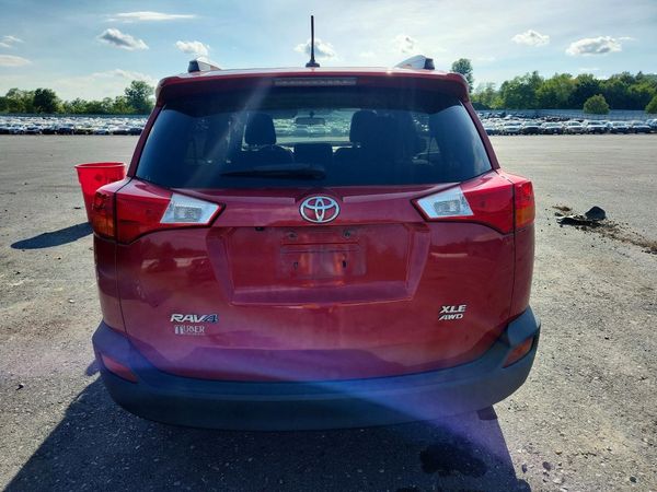 2015 TOYOTA RAV4