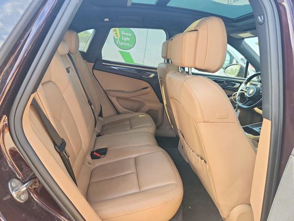 2023 PORSCHE MACAN Macan / Macan T