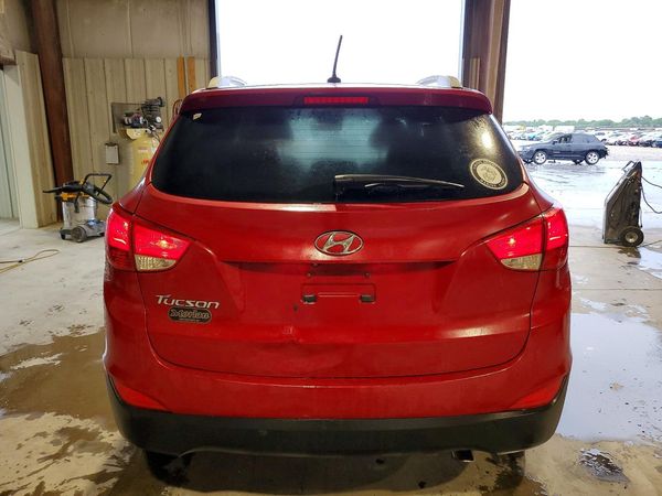 2015 HYUNDAI TUCSON GLS (Middle)