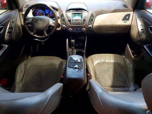 2015 HYUNDAI TUCSON GLS (Middle)