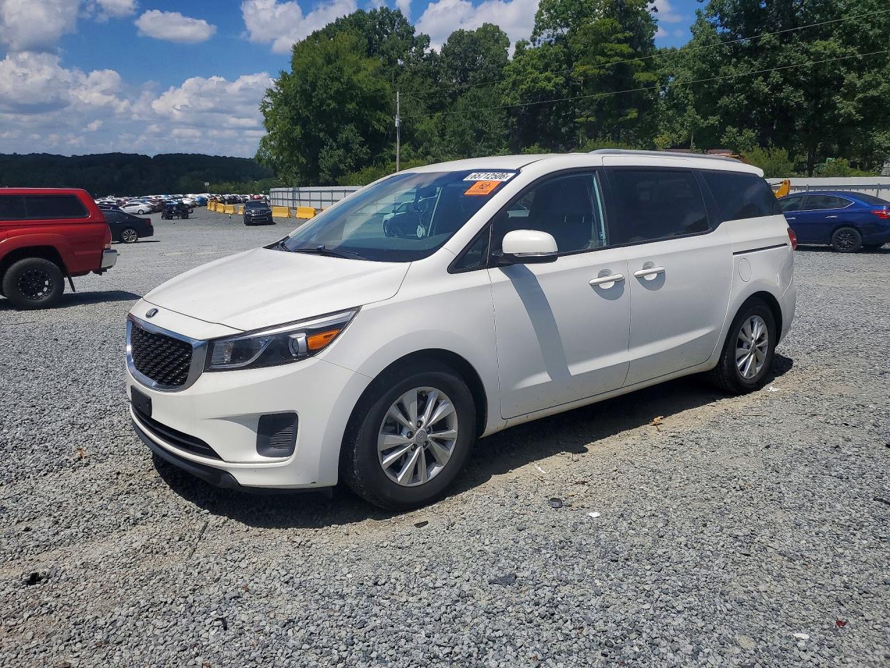 2015 KIA SEDONA GL - Middle-low