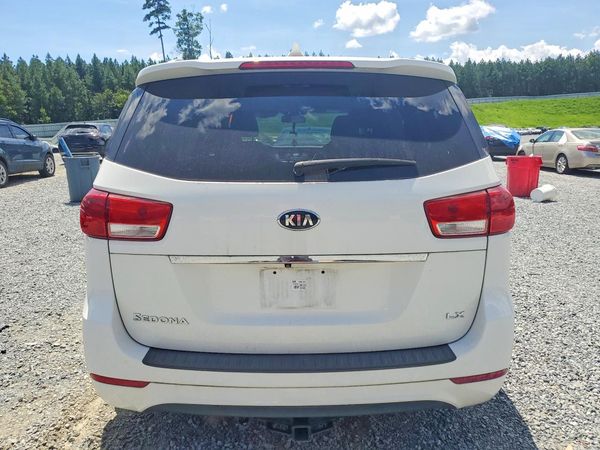 2015 KIA SEDONA GL - Middle-low