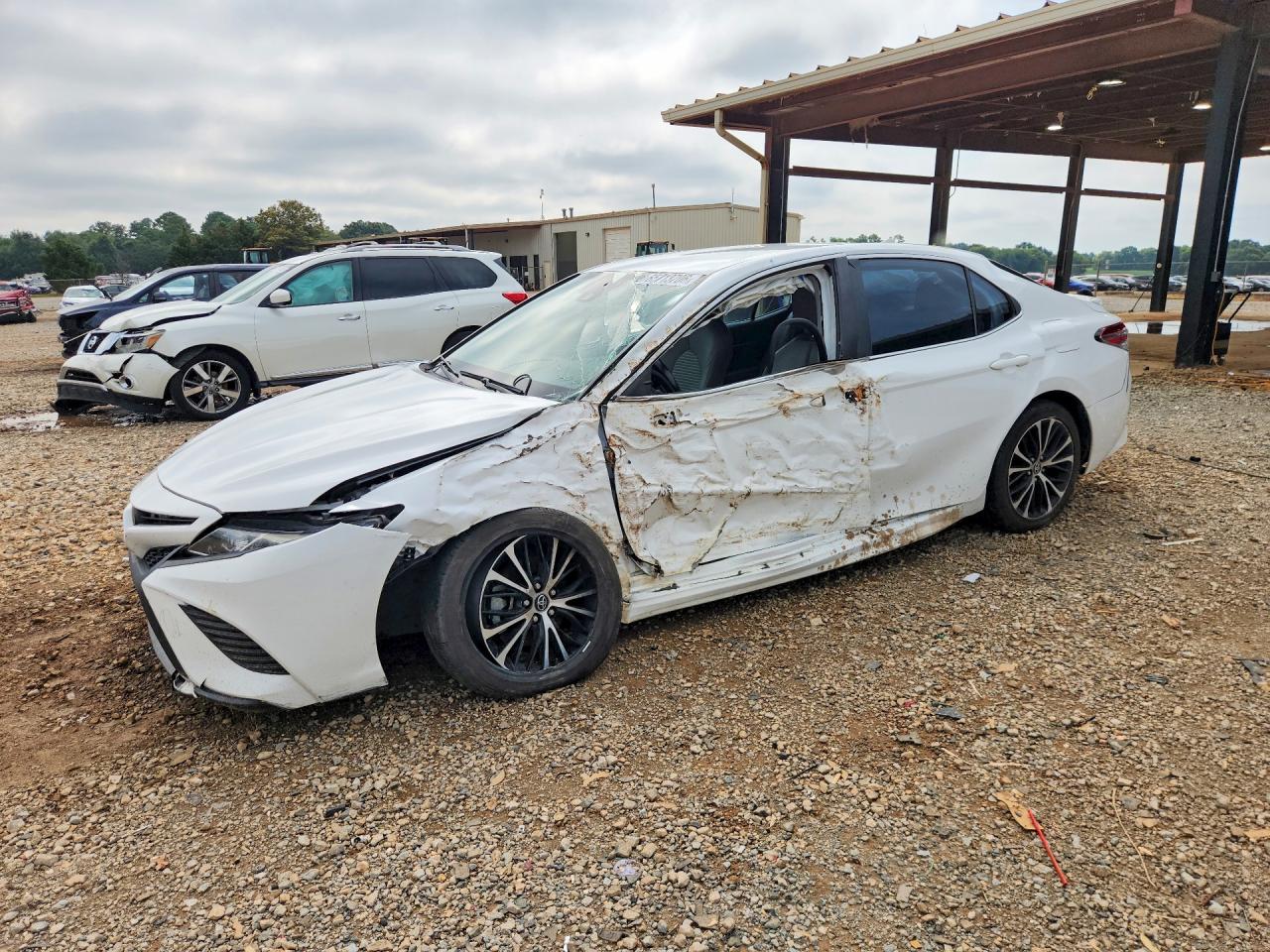 2020 TOYOTA CAMRY