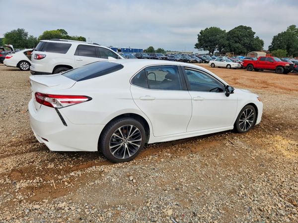 2020 TOYOTA CAMRY