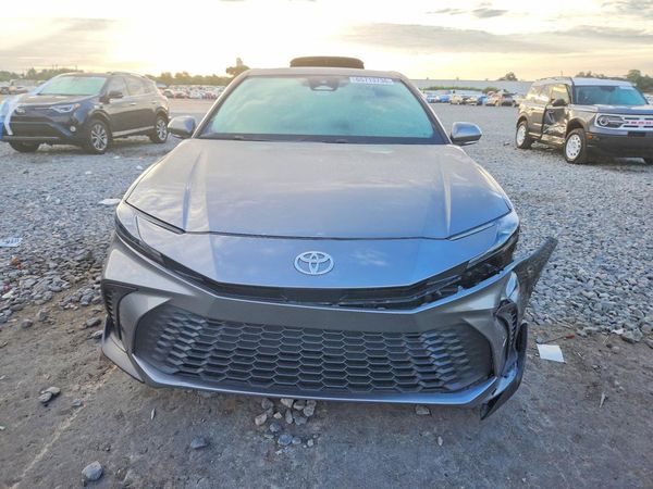 2025 TOYOTA CAMRY