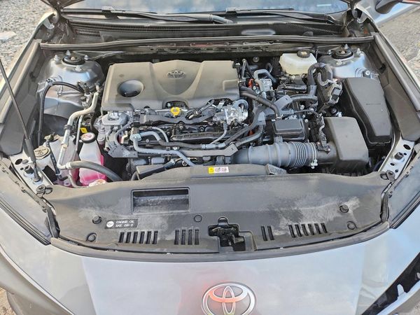 2025 TOYOTA CAMRY