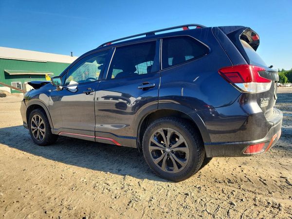 2019 SUBARU FORESTER