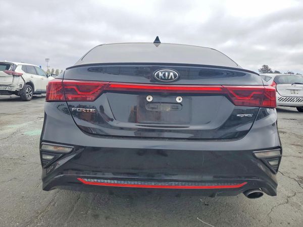 2021 KIA FORTE GT Line