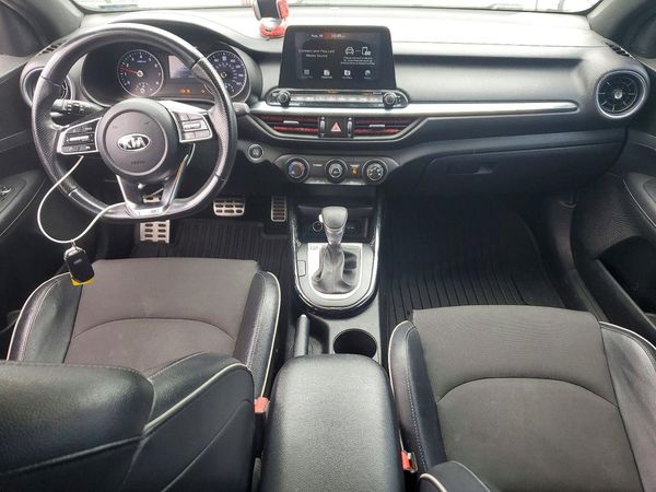 2021 KIA FORTE GT Line