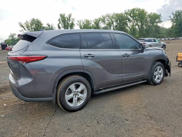 2021 TOYOTA HIGHLANDER
