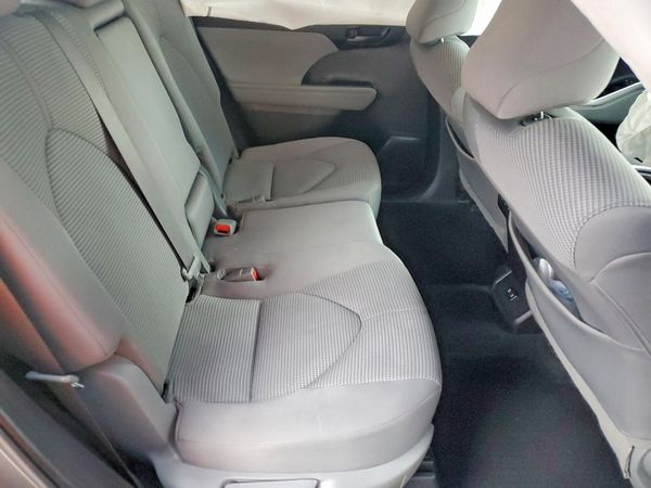 2021 TOYOTA HIGHLANDER