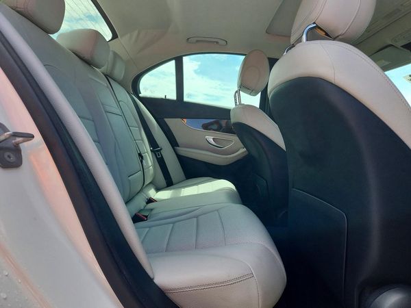 2018 MERCEDES-BENZ C C300