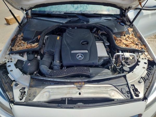 2018 MERCEDES-BENZ C C300