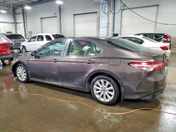 2018 TOYOTA CAMRY