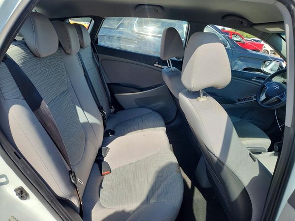 2015 HYUNDAI ACCENT GL(Middle-low)