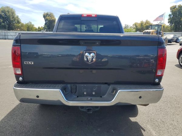 2014 RAM 1500 SLT