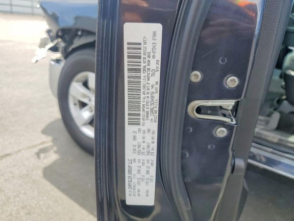 2014 RAM 1500 SLT